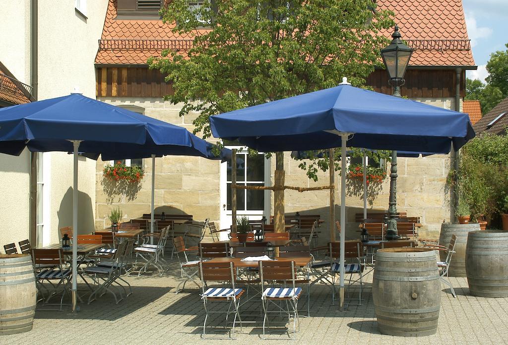 Landgasthof Und Hotel Weisser Lowe Eckental Exterior photo